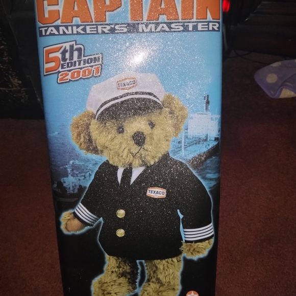 Texaco Captain Bear and Metal Bank - Picture 8 of 9